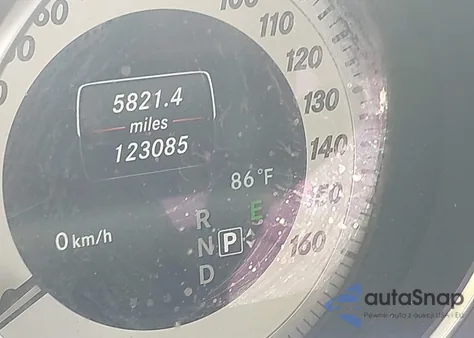 2014 Mercedes-Benz E 350 4Matic z USA, uszkodzony, nr VIN WDDHF8JB3EA855704